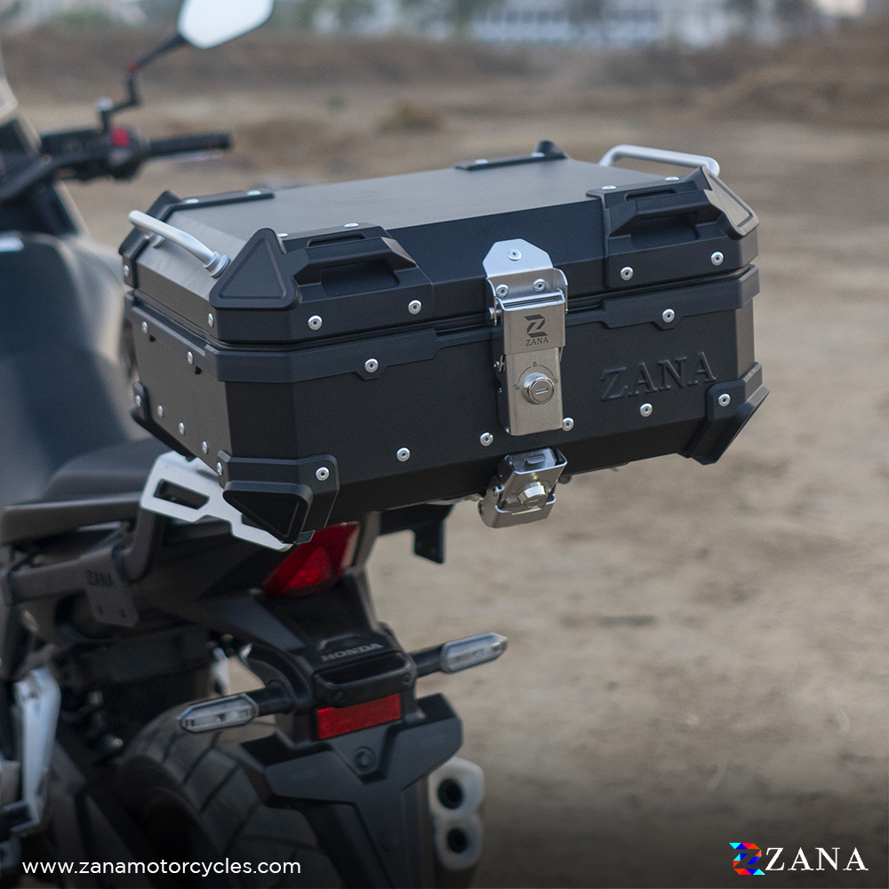 浮浪雲　ＢＯＸ TOP BOX ALUMINIUM BLACK ( 22ltr ) L-FLAT FOR TRIDENT 660