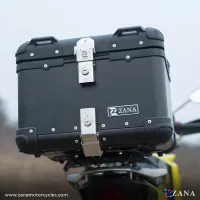 TOP BOX ALUMINIUM BLACK ( 45ltr ) R-FLAT  WITH BACK REST CUSHION FOR TRIUMPH SCRAMBLER 400